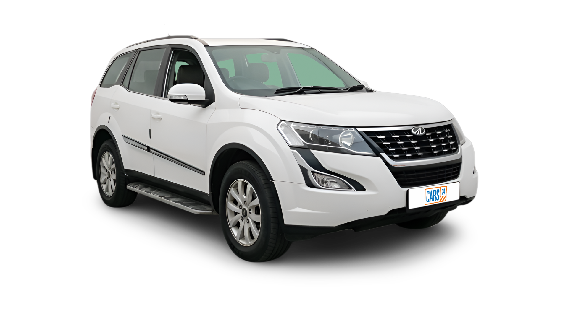 Mahindra XUV500-img